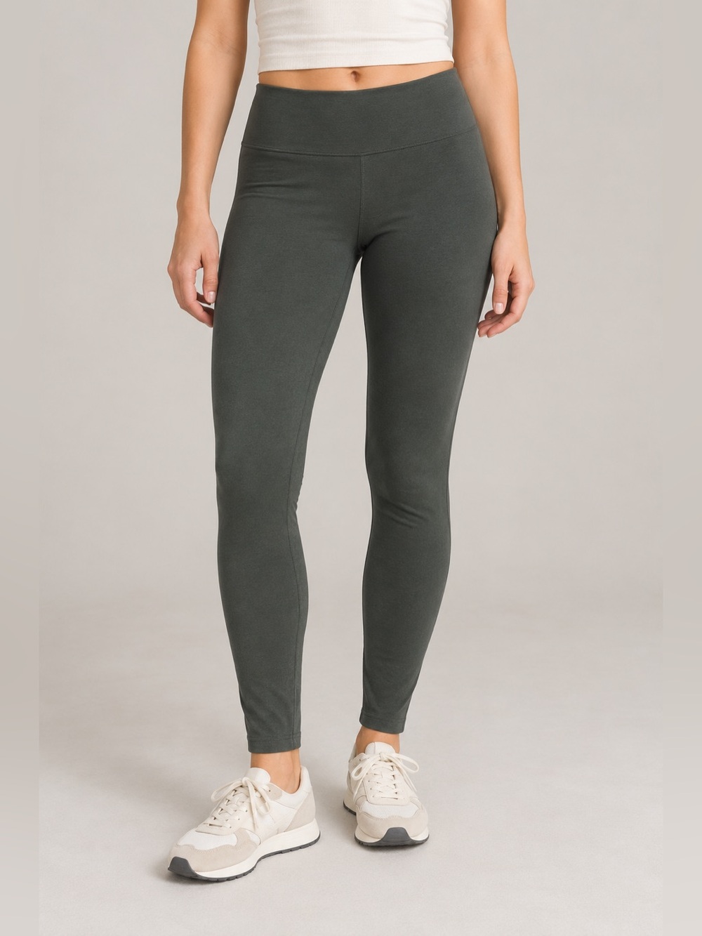 Lou & Grey High-Waist Legging in Olive Green